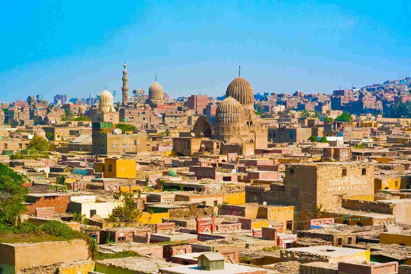City of the Dead (Al Qarafa)