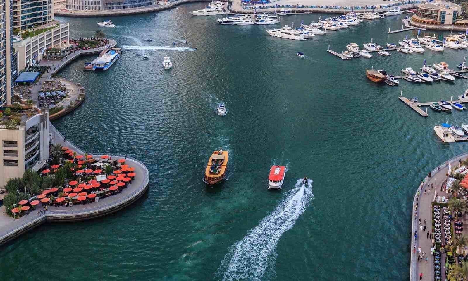 Cruzeiro no Dubai Creek