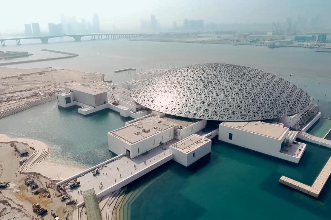 Abu Dhabi com Museu do Louvre, Excursão em Terra