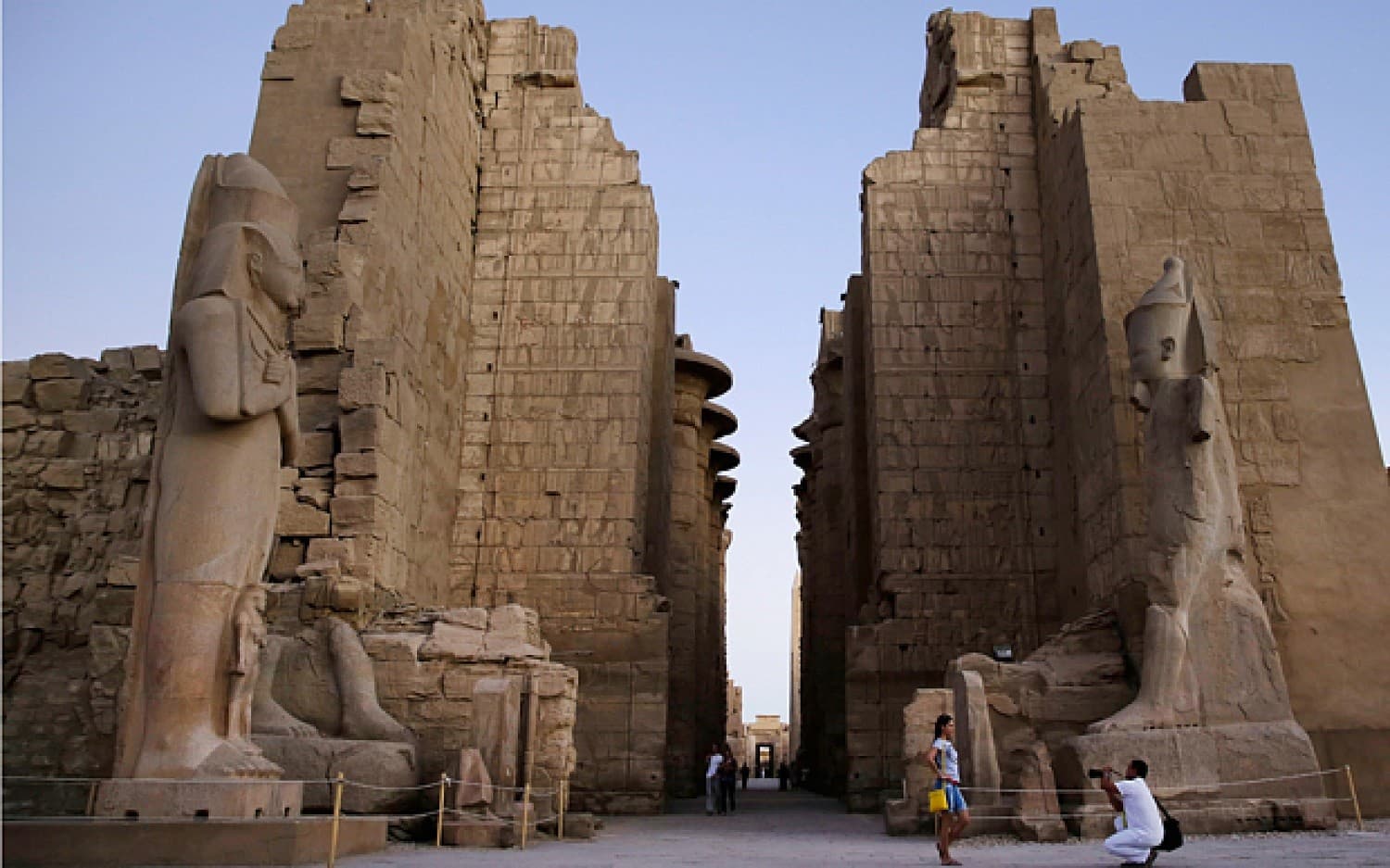 Excursao pela Margem Ocidental de Luxor (Vale dos Reis, Vale das Rainhas e Templo de Hatechepsute)