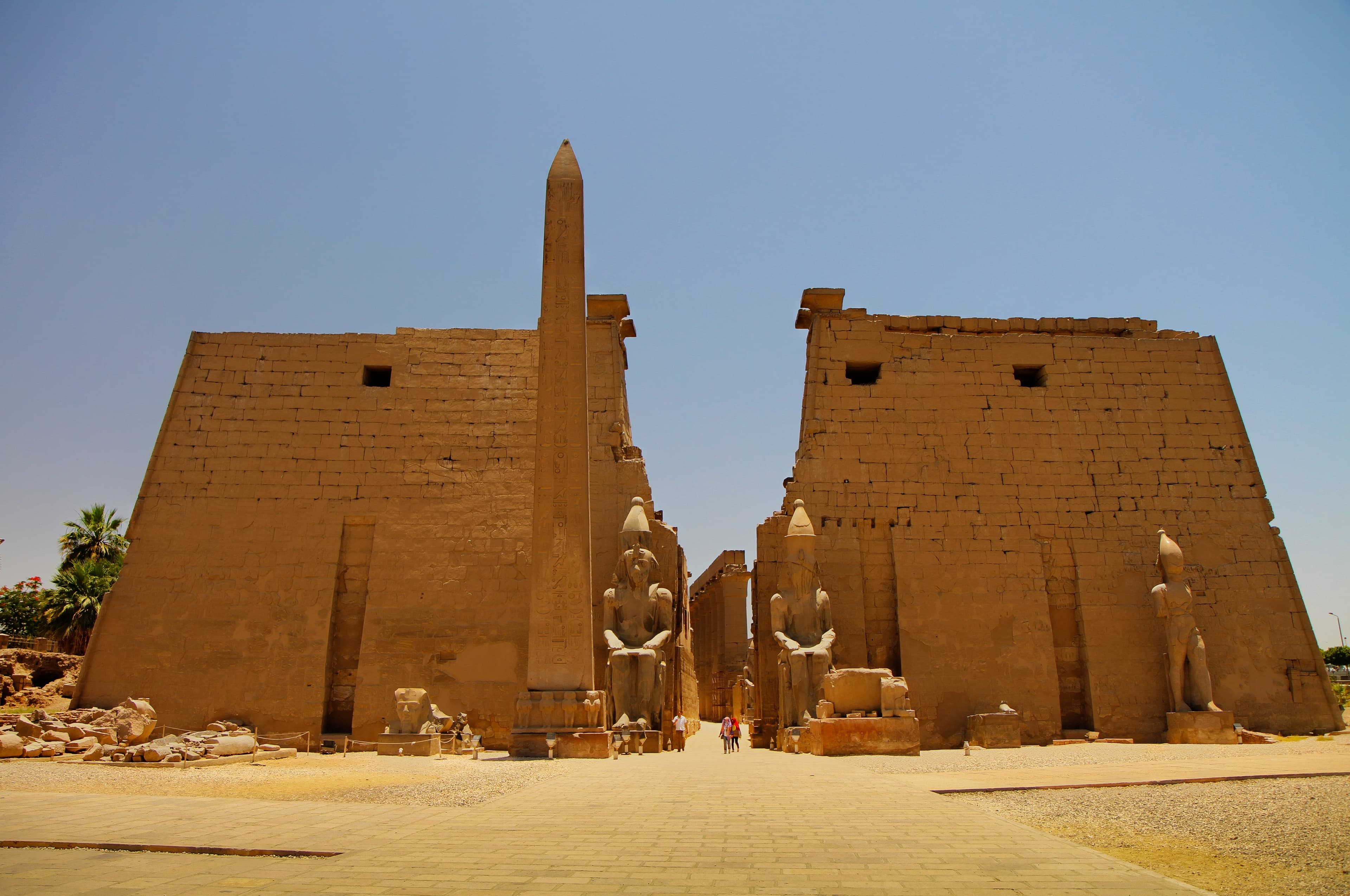 Excursao de Um Dia a Margem Ocidental e Oriental de Luxor a Partir do Aeroporto Internacional de Luxor
