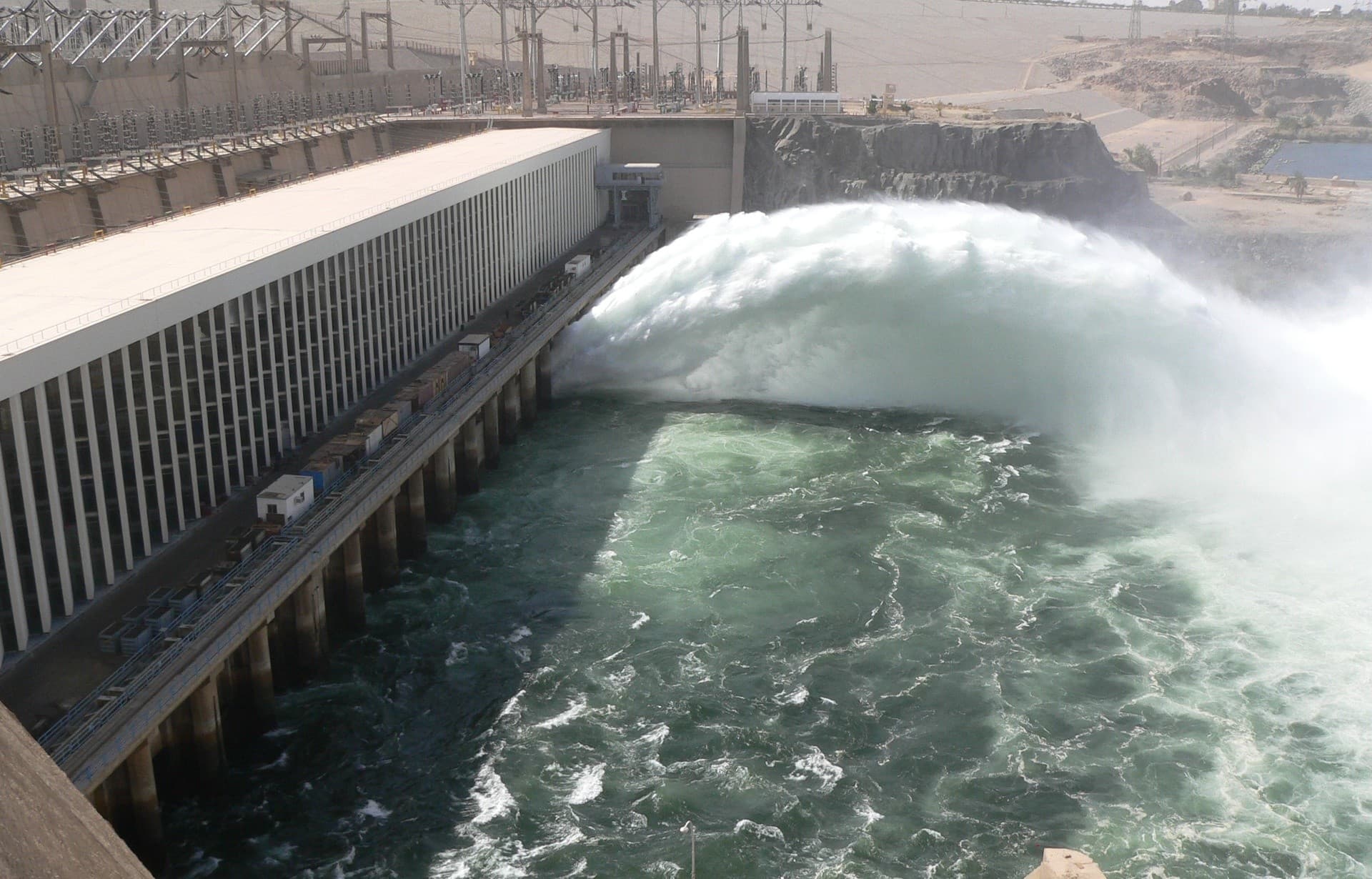 Tour del Tempio di File, della Diga di Assuan e dell'Obelisco Incompiuto da Luxor in veicolo climatizzato