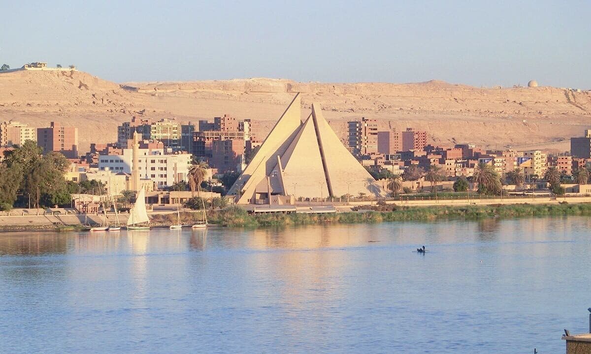 Viagem de Dois Dias a El Minya Partindo de Luxor