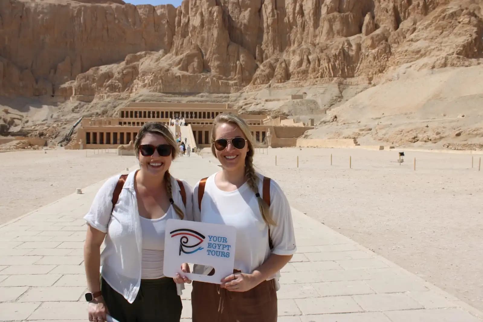 Excursão de 1 Dia a Luxor saindo de Hurghada de Ônibus