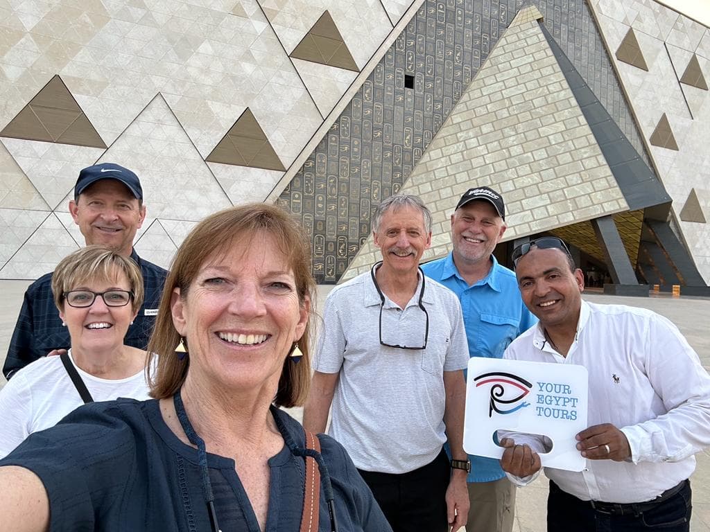 Excursao de Escala no Cairo ao Grande Museu Egipcio