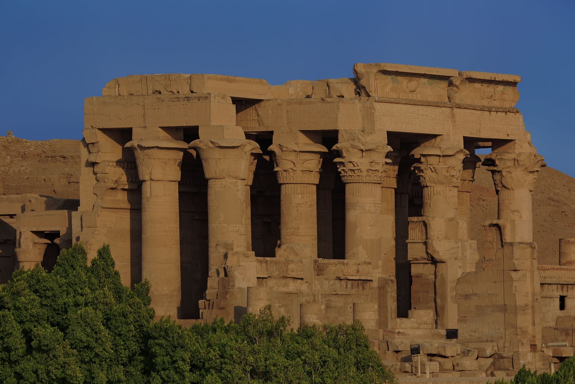 Melhores momentos de Luxor: Excursão de Um Dia de Avião saindo de Sharm El-Sheikh