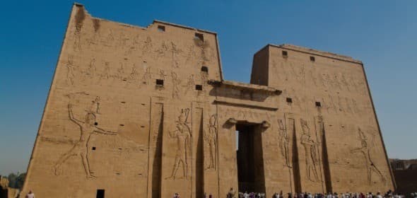 Tour di un giorno a Edfu e Kom Ombo da Luxor in autobus