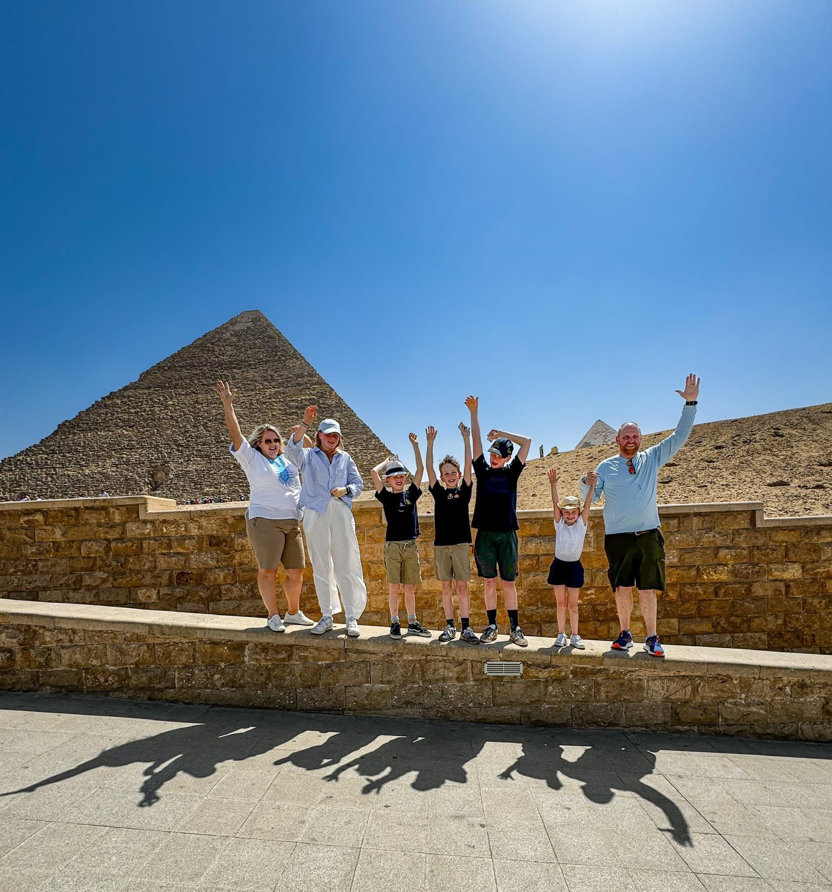 Meraviglie dei Faraoni al Cairo: Tour di un giorno da Luxor in aereo